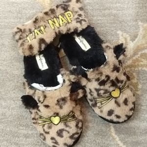 dearfoam cat nap slippers